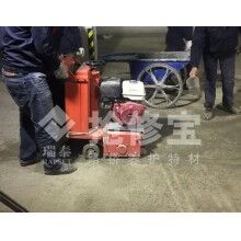 地下停車場地坪基層處理什么快速材料好？